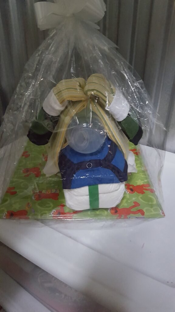 Baby Shower Diaper Cake – Design 7