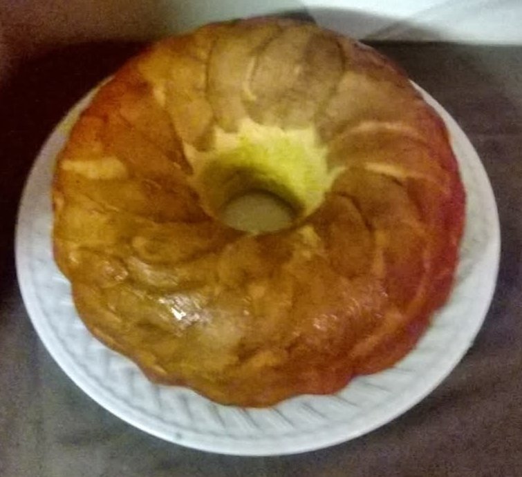 Apple Pound Cake